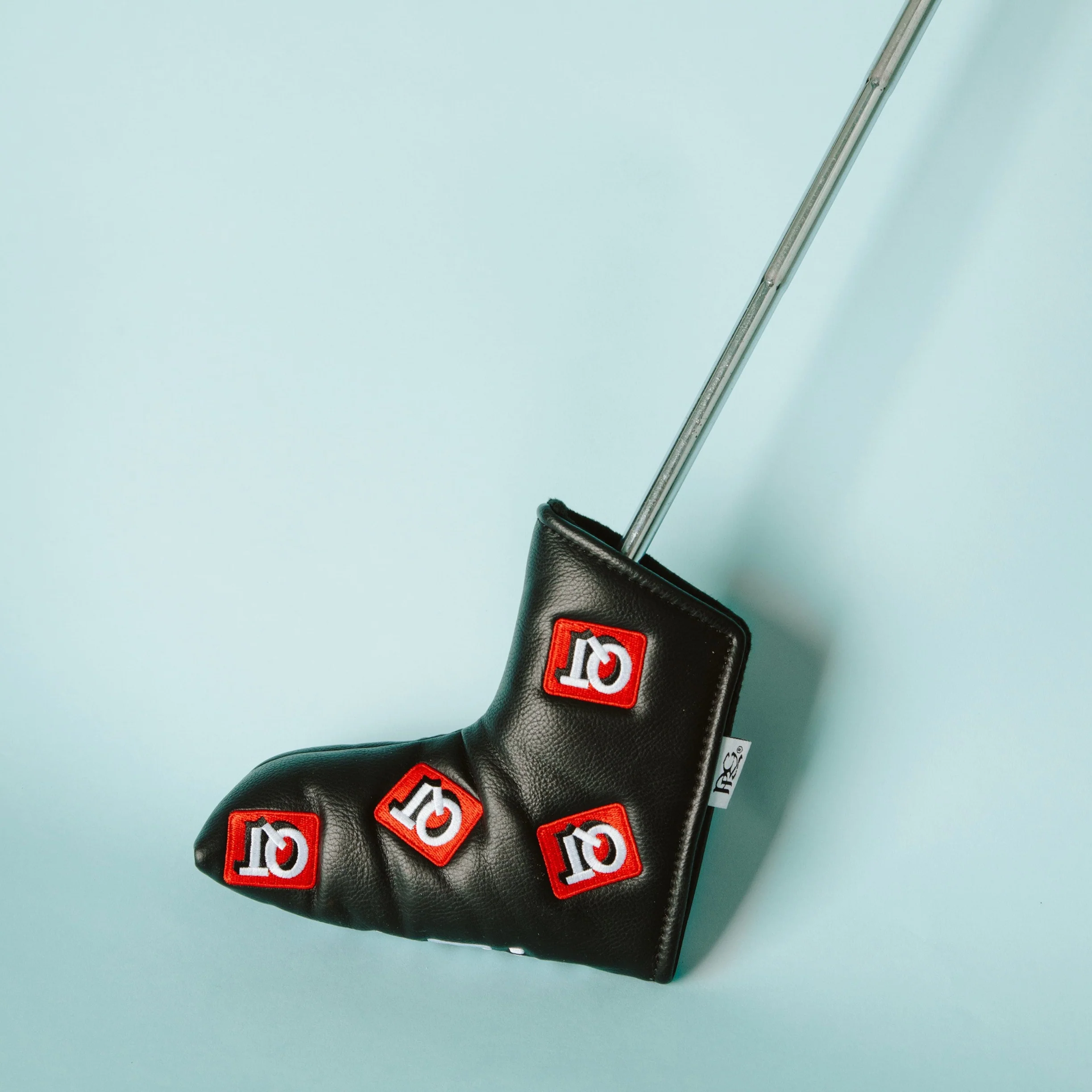 QT Blade Putter Cover (Black) - Image 3